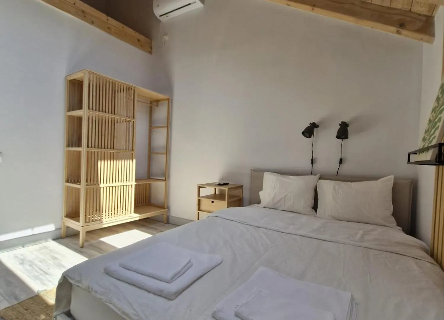 Small Attic Room With Private Bathroom Bucharest