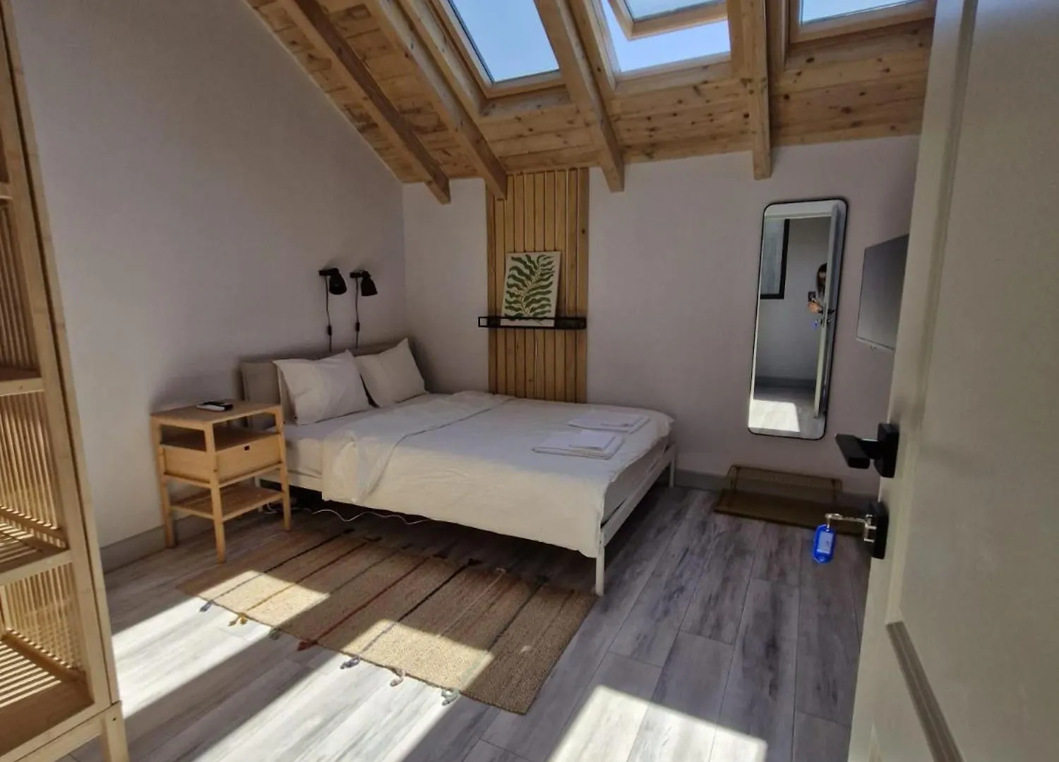 Small Attic Room With Private Bathroom Bucharest